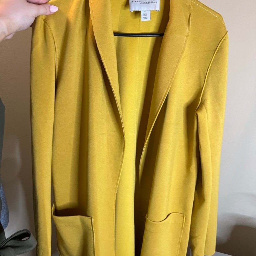 Carolina Belle Yellow Jacket